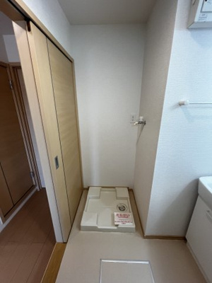 【玄関】 | エスペランサＢ