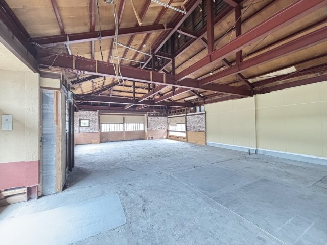 サンリバー店舗の内装