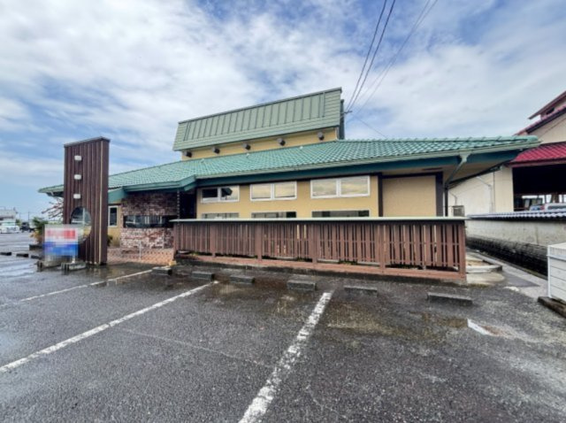 サンリバー店舗の外観