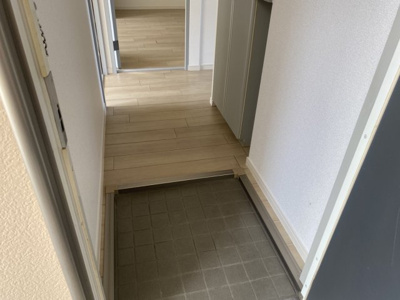 【玄関】 | サンビレッジ西大寺