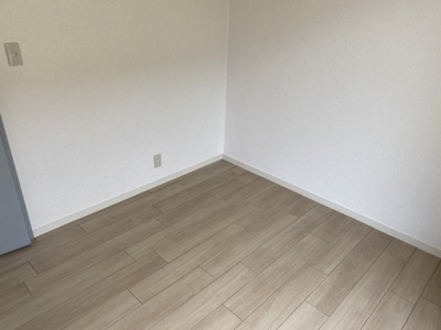 【寝室】 | サンビレッジ西大寺