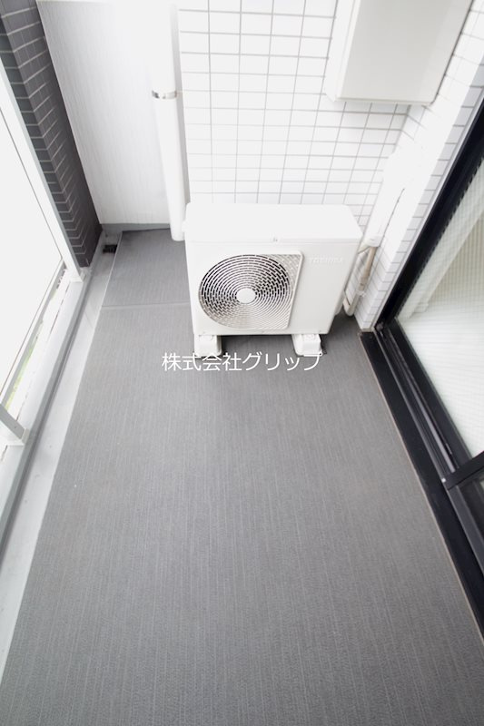 Le'a横濱関内壱番館のバルコニー