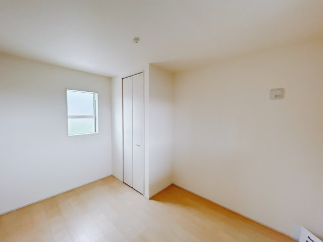 【新築戸建】前橋茂木町第3の洋室|お部屋ぜんぶが＼ 趣味部屋 ／も実現します！想像しただけでもワクワクが止まりませんね♪大好きなものに囲まれながら贅沢な休日をお過ごしください♪