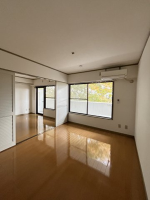 【洋室】 | ラ・メゾン・スカイ