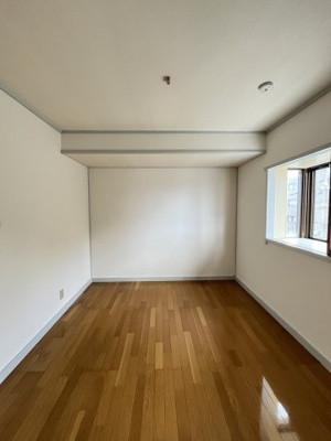 【洋室】 | ラ・メゾン・スカイ