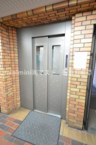 ノバカネイチ阿波座2番館のその他共用部分|◆重い荷物を運ぶのにも便利なエレベーター付です♪