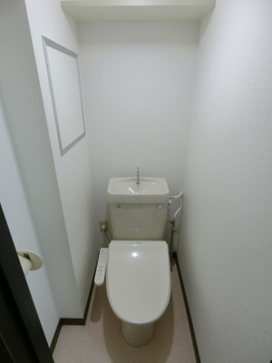 【トイレ】 | スカイタウンコーストⅢ | 506の写真