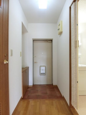 【玄関】 | スカイマンションA