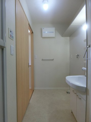 【洗面所】 | アローバレー