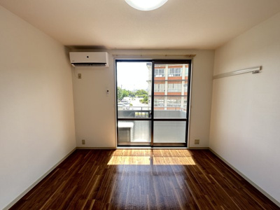 【居間・リビング】 | グリーンビューA棟