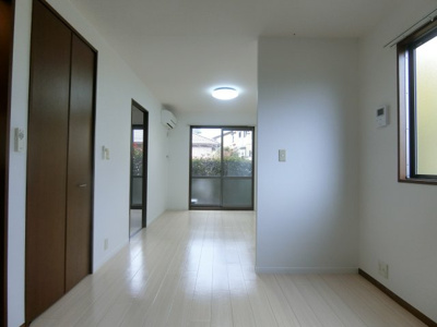 【居間・リビング】 | テンダーヴィラA棟