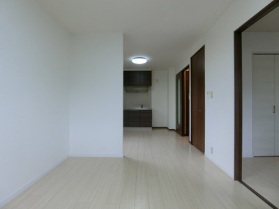 【居間・リビング】 | テンダーヴィラA棟