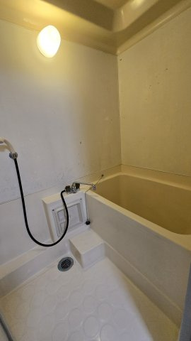 【中古マンション】長岡京シティハイツの浴室|日々の暮らしに欠かせないお風呂です