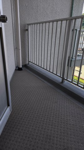 【中古マンション】長岡京シティハイツのバルコニー|キッチン横にもバルコニーがあるので、ゴミなどを出しておくのも便利です！！