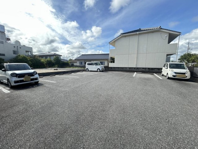 【駐車場】 | クリスタル