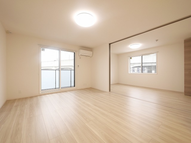 Daiya Soie（ダイヤ ソワ）の居間・リビング|おしゃれな居間です