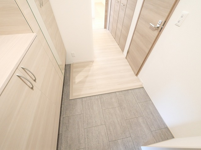 Daiya Soie（ダイヤ ソワ）の玄関|収納もある玄関です