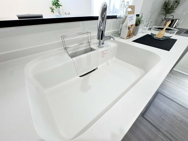 浄水器内蔵ハンドシャワー