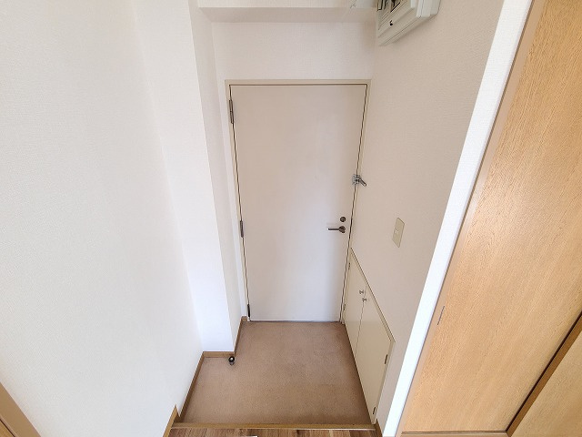 ベルファース川口仲町の玄関|★玄関にシューズボックスを設置しています。★