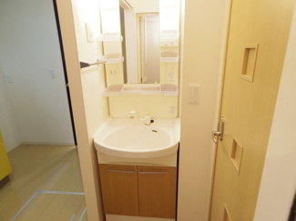 【洗面所】 | アドラブール