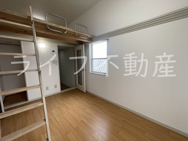 ANEMOSの洋室|ゆったりした洋室です