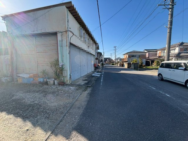 安城市大山町2丁目貸店舗の駐車場