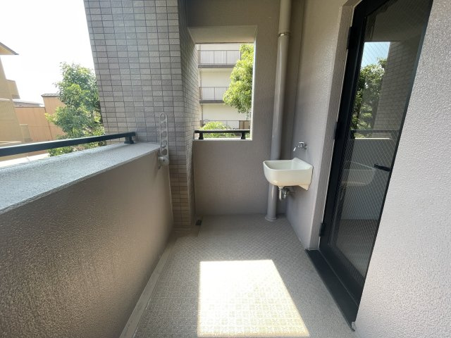 ディアステージ四条葛野大路のバルコニー|バルコニー（20.37㎡）
南向きで日当たり良好！