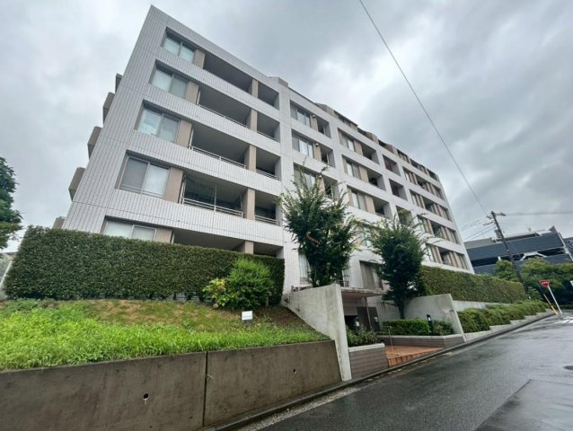 シティウィンズイルパティオ【仲介手数料無料】ペット可♪の外観