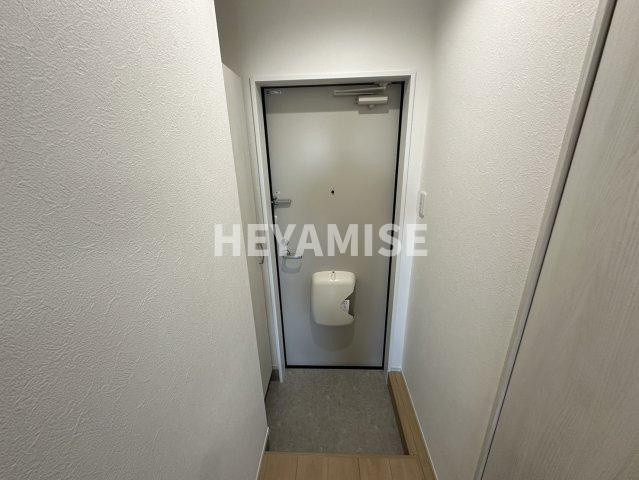 デ・クメール福田町の玄関|※室内画像は別号室のもの