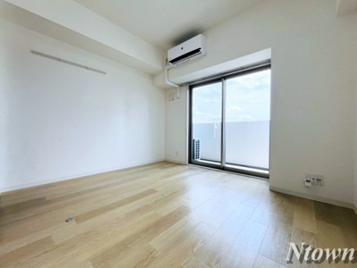 【居間・リビング】 | グランツェ名駅太閤通 | リビングです