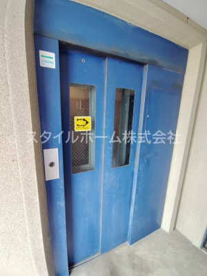 【その他共用部分】 | ユトリロつつじが丘 | エレベーターです。