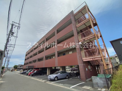 【外観】 | ユトリロつつじが丘 | 外観は落ち着いています