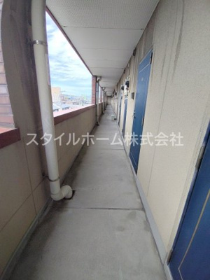 【ロビー】 | ユトリロつつじが丘 | 建物の内部です