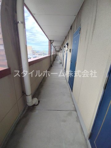 【ロビー】 | ユトリロつつじが丘 | 建物の内部です