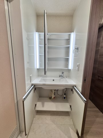 GRAMM奥海印寺WESTの洗面所