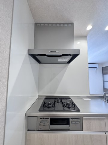 GRAMM奥海印寺WESTのその他|3口ガスコンロ