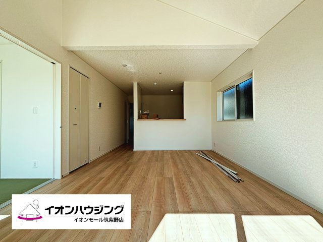 【居間・リビング】小郡市寺福童第12　1号棟