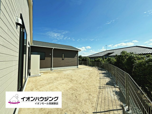 【庭】小郡市寺福童第12　1号棟