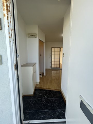 【玄関】 | ハイツアールデコ