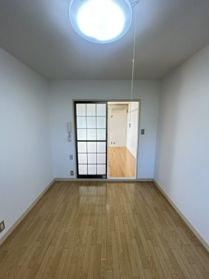 【居間・リビング】 | ハイツアールデコ