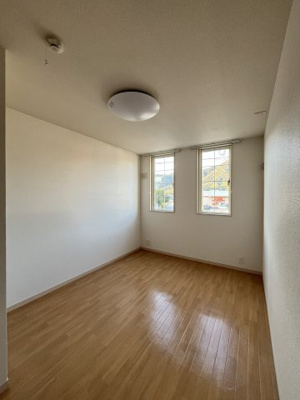 【洋室】 | ナチュラル・カラー