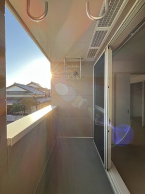 【バルコニー】 | ナチュラル・カラー