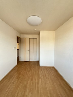 【洋室】 | ナチュラル・カラー