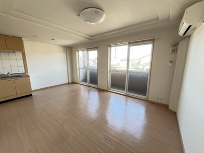 【居間・リビング】 | フォレスト・ヴィラ