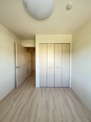 【洋室】 | パーシモン