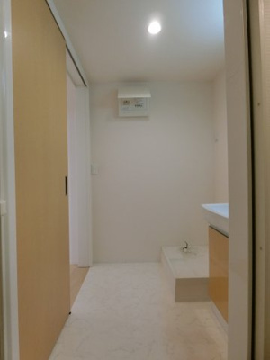 【内装】 | ＶＡＶＯＯＭ（ヴァヴーム）