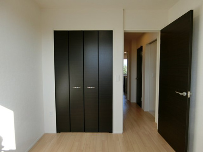 【洋室】 | アジュール東福原