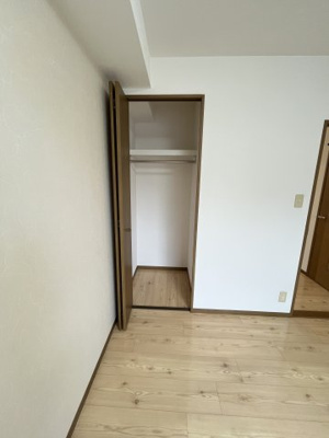 【洋室】 | ヴィラ西福原B棟