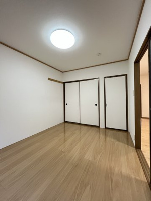 【収納】 | ヴィラ西福原B棟