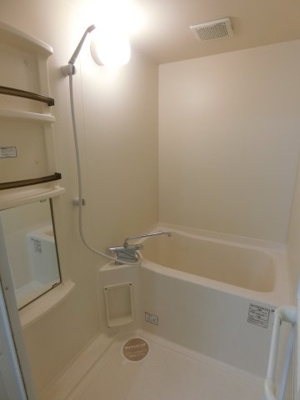 【浴室】 | ヴィラ西福原B棟